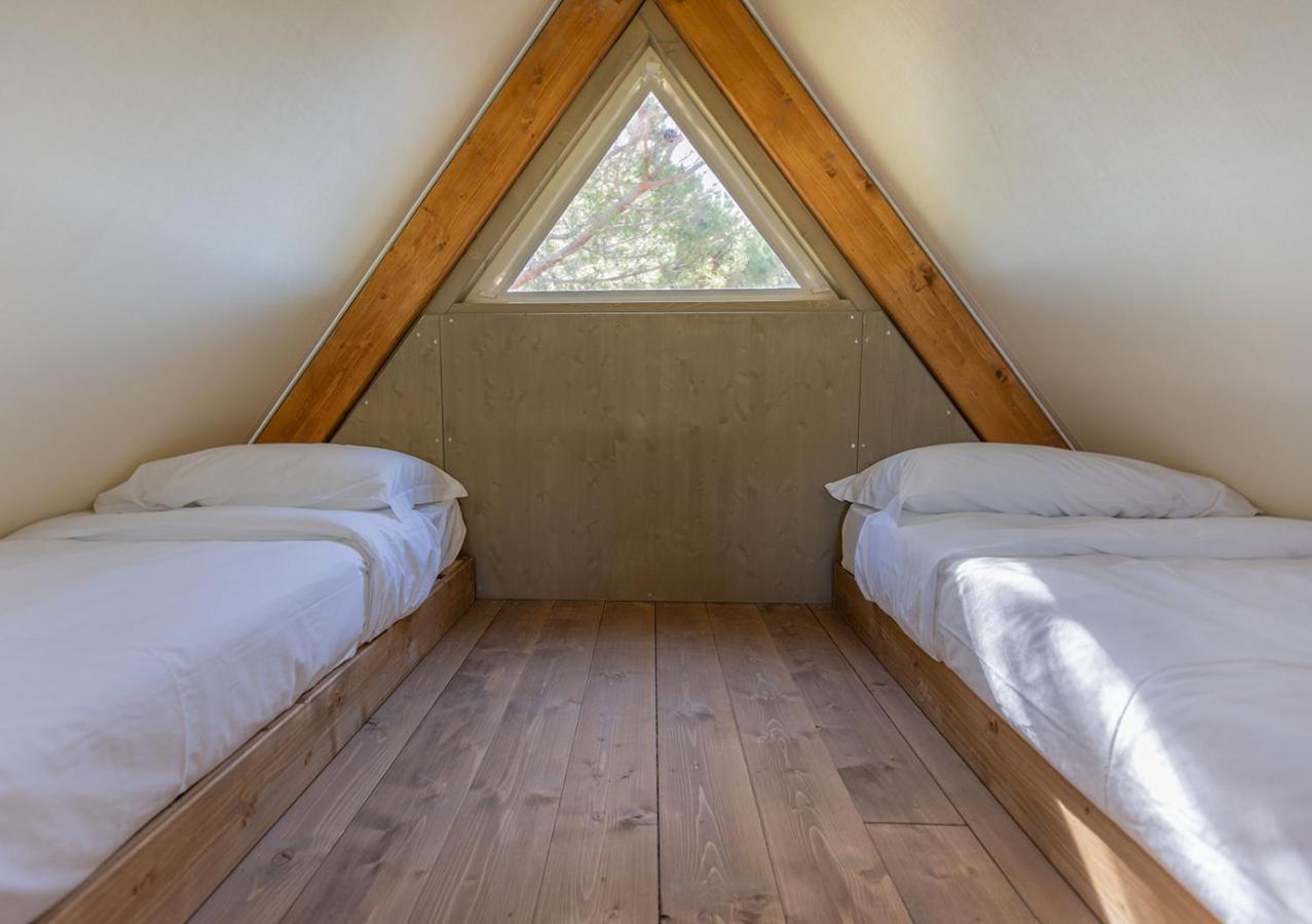מלון פיומבינו Glamping Gli Etruschi מראה חיצוני תמונה