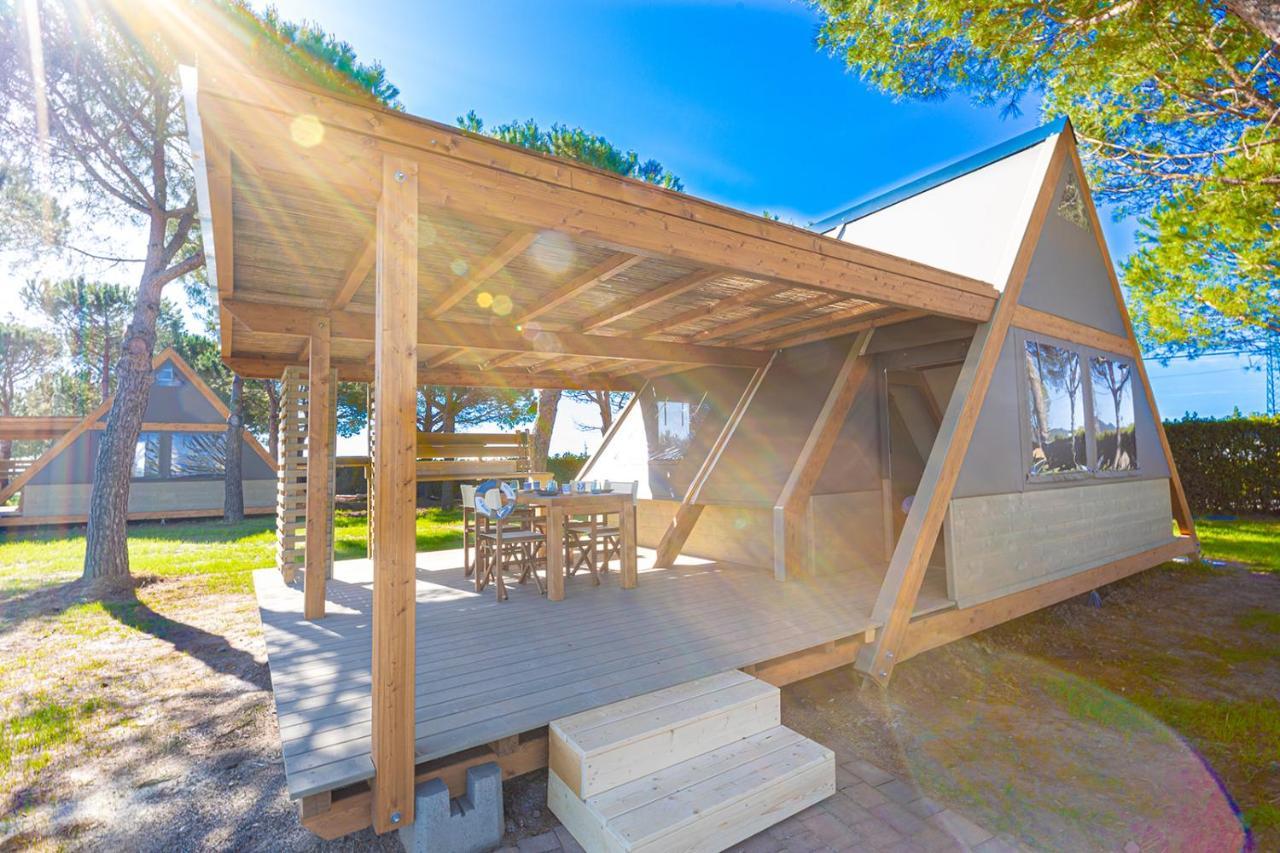 מלון פיומבינו Glamping Gli Etruschi מראה חיצוני תמונה
