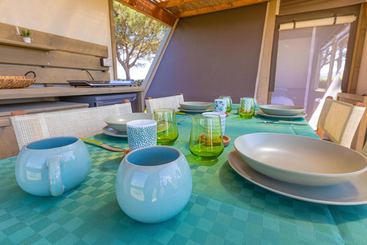 מלון פיומבינו Glamping Gli Etruschi מראה חיצוני תמונה