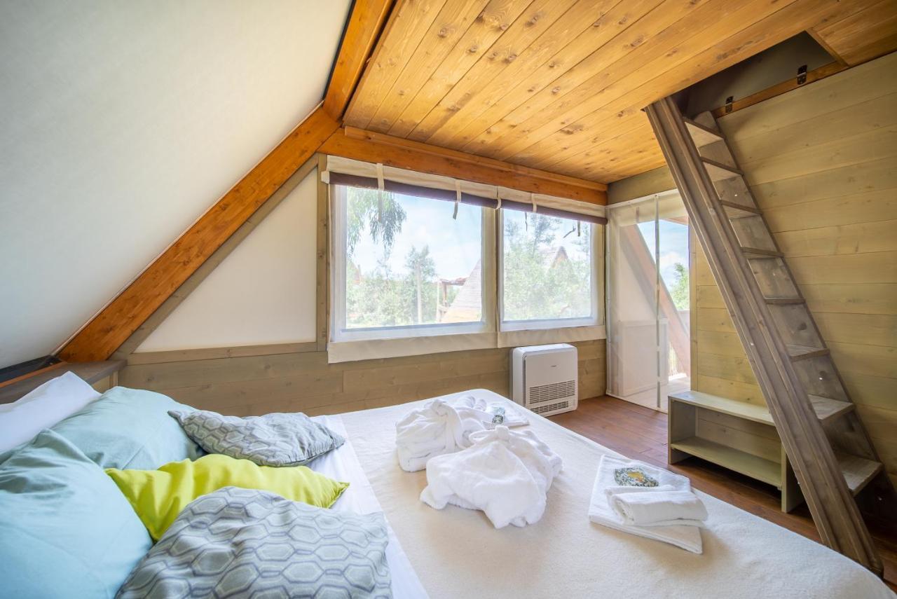 מלון פיומבינו Glamping Gli Etruschi מראה חיצוני תמונה